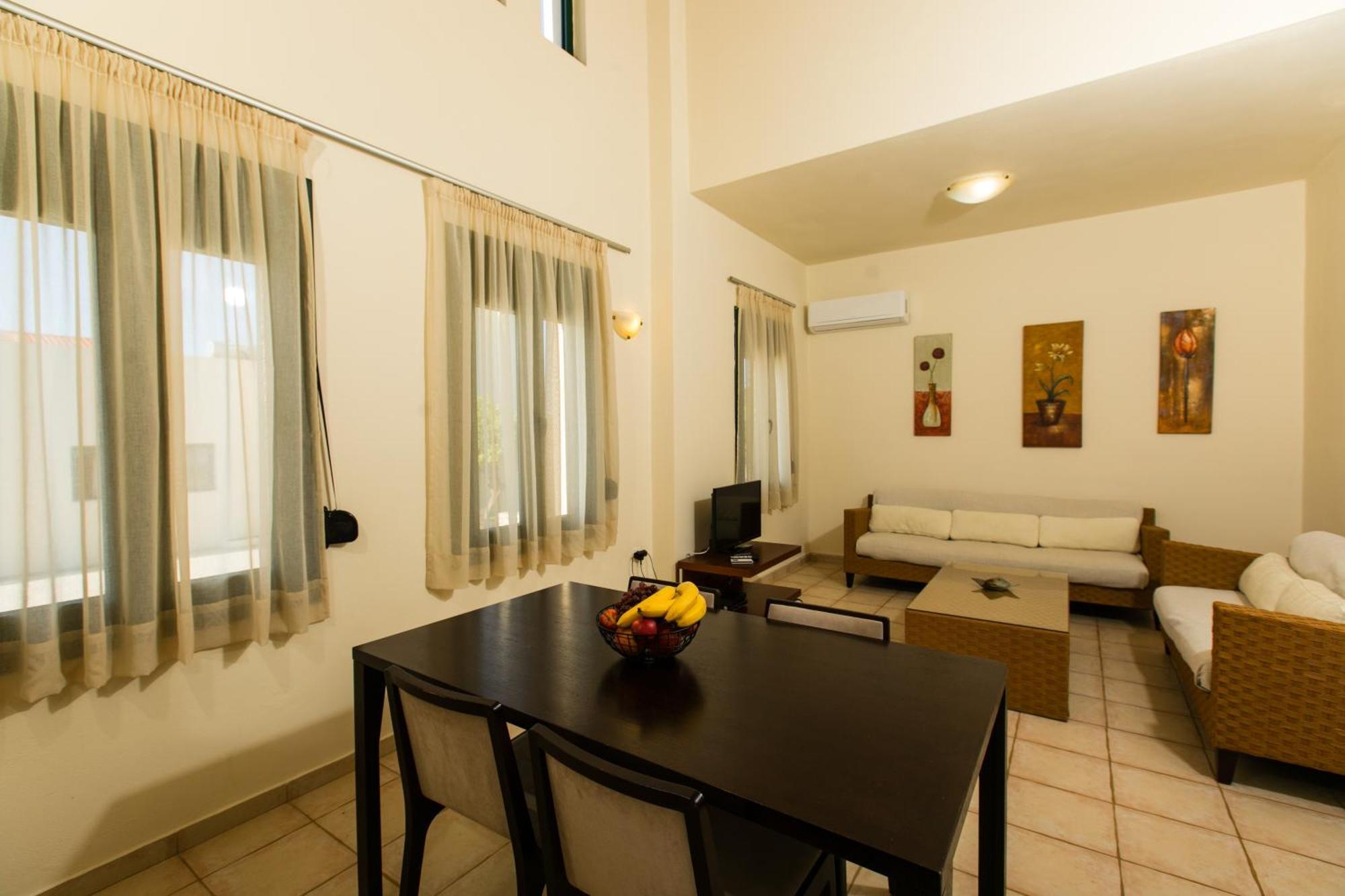 Villa Eleni Asproulianoi ภายนอก รูปภาพ