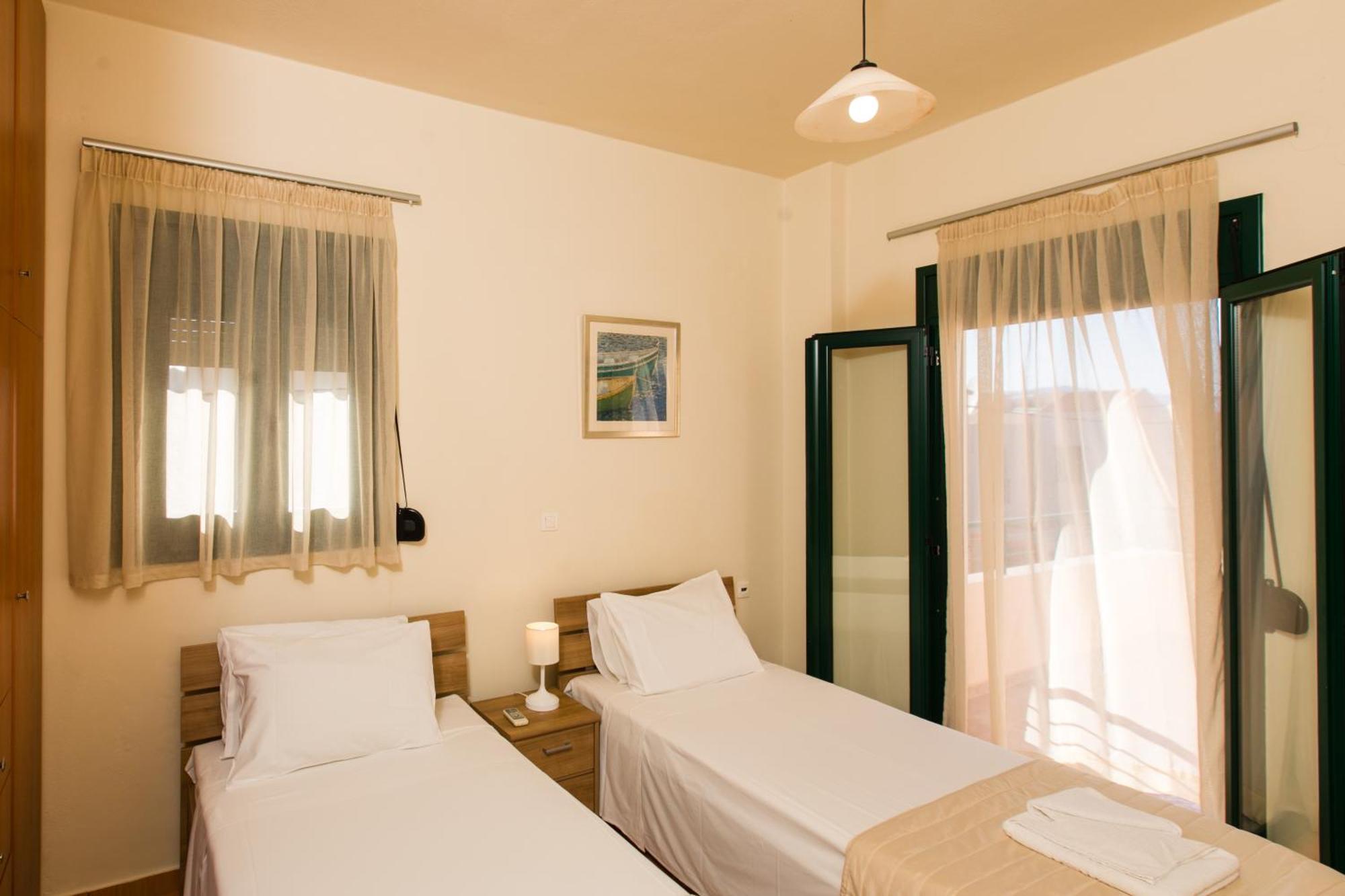 Villa Eleni Asproulianoi ภายนอก รูปภาพ