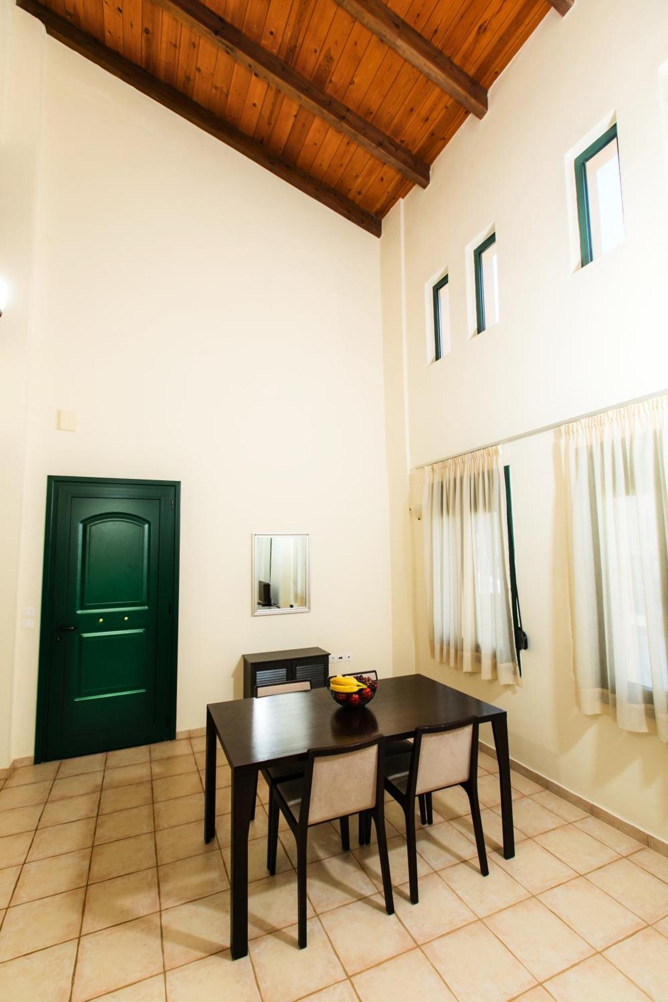 Villa Eleni Asproulianoi ภายนอก รูปภาพ