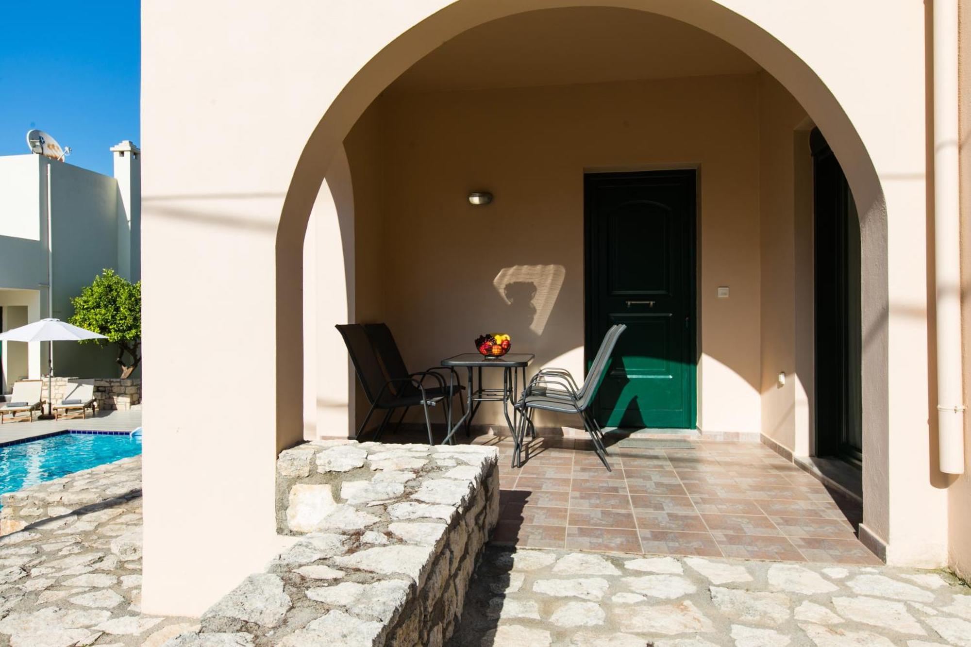 Villa Eleni Asproulianoi ภายนอก รูปภาพ