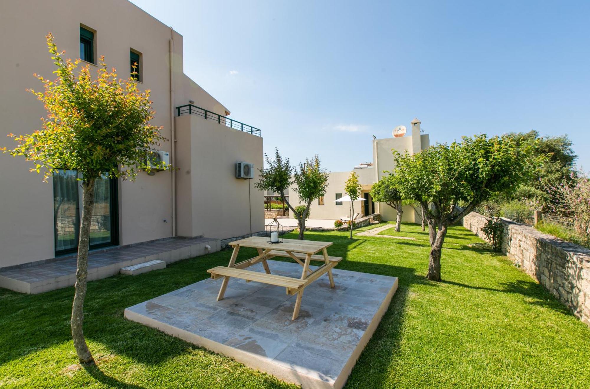 Villa Eleni Asproulianoi ภายนอก รูปภาพ