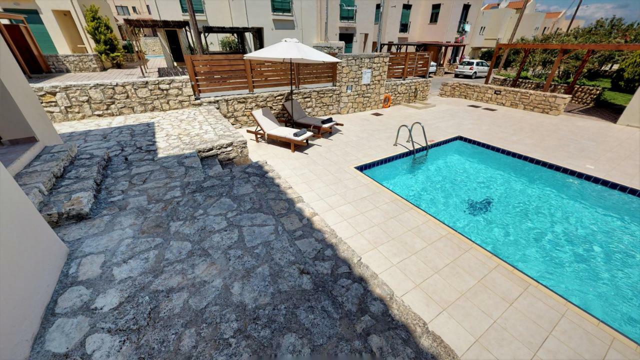 Villa Eleni Asproulianoi ภายนอก รูปภาพ