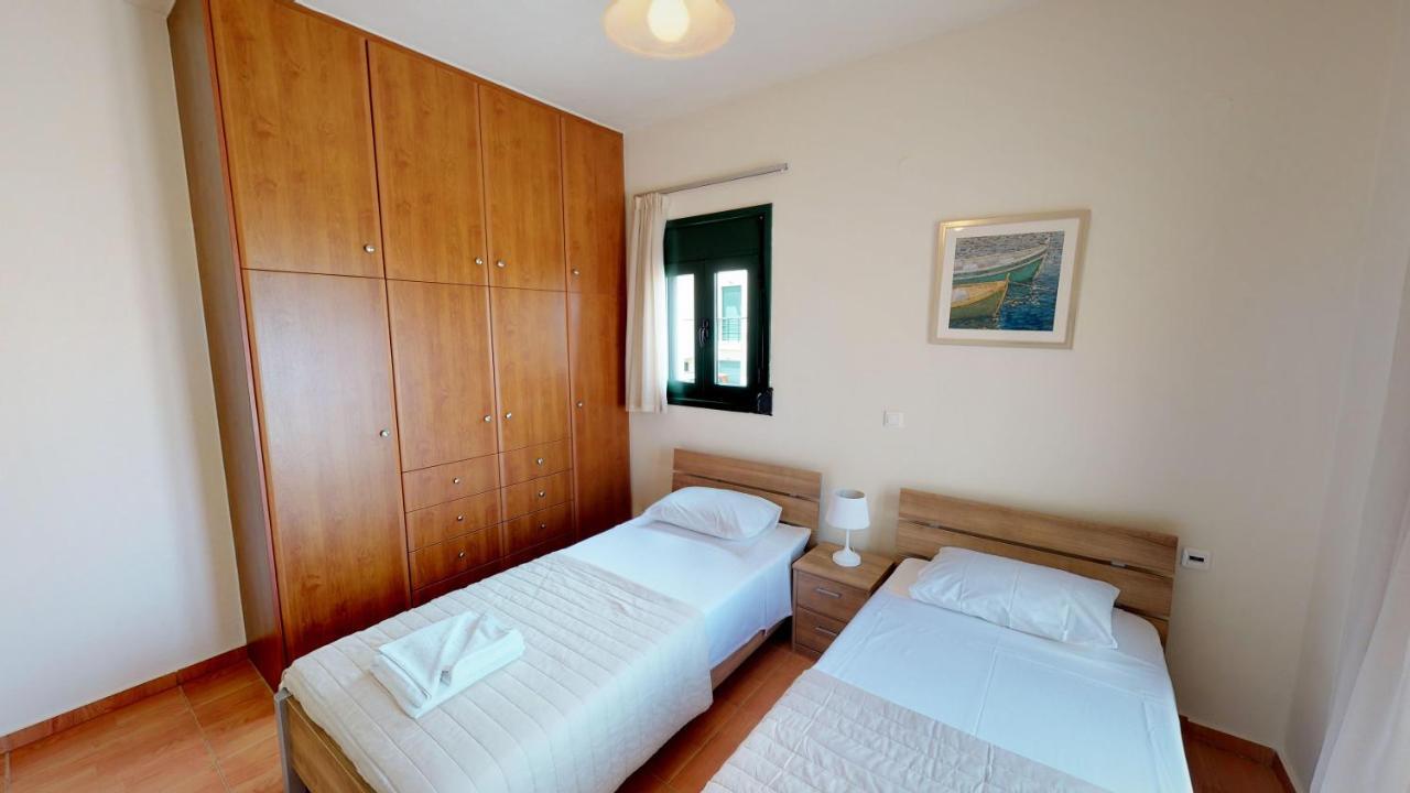 Villa Eleni Asproulianoi ภายนอก รูปภาพ
