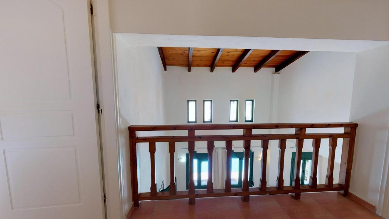Villa Eleni Asproulianoi ภายนอก รูปภาพ
